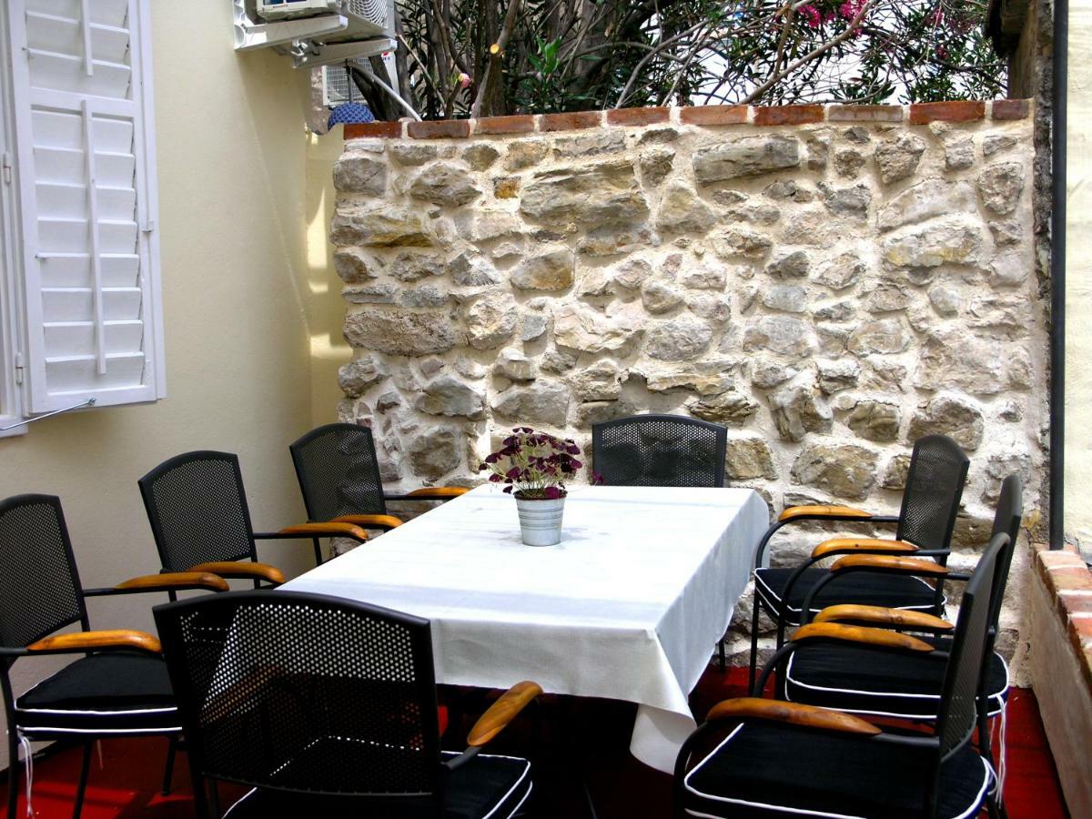 Holiday Home Lija Center Rab Town Eksteriør bilde