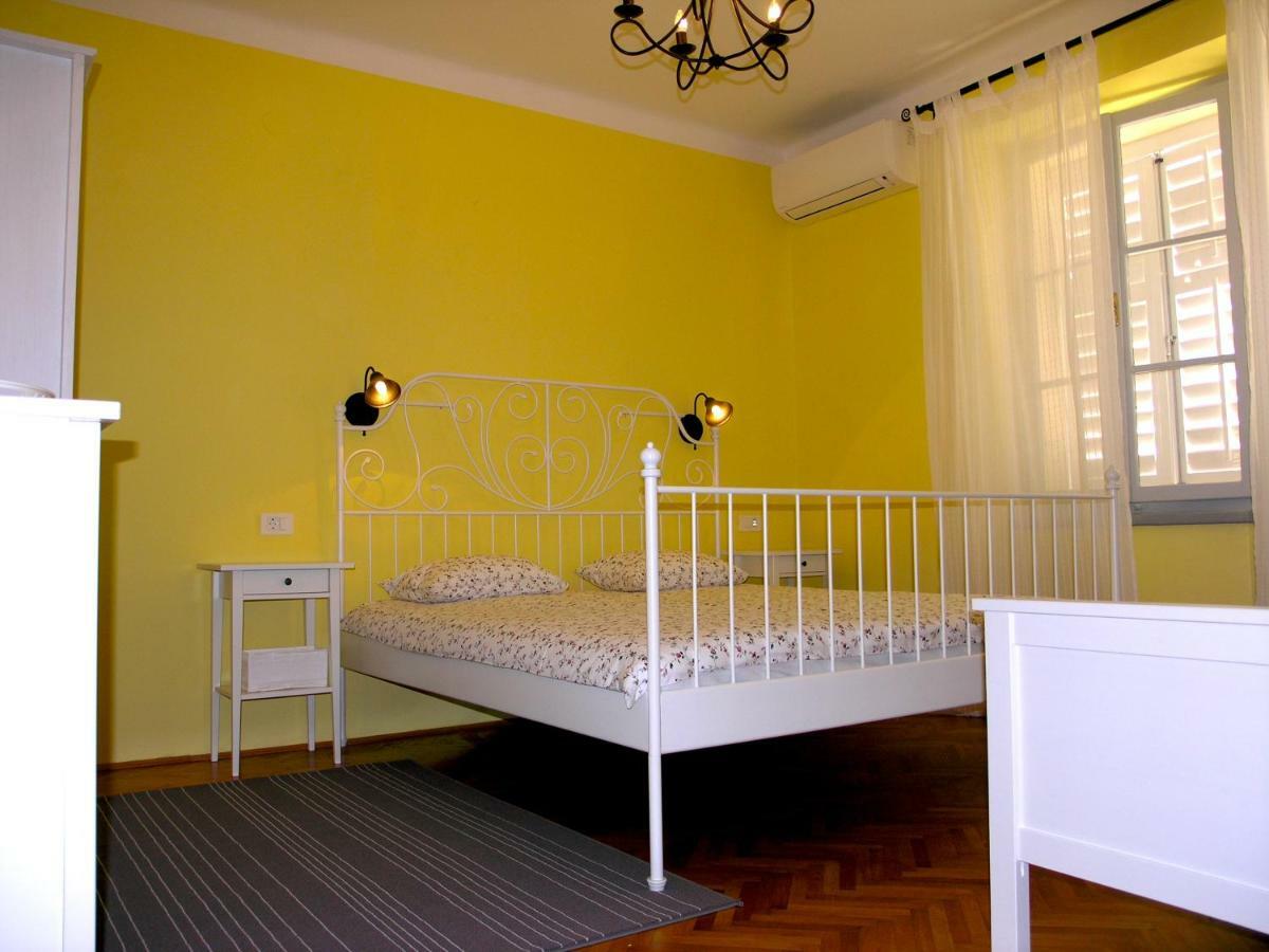 Holiday Home Lija Center Rab Town Eksteriør bilde