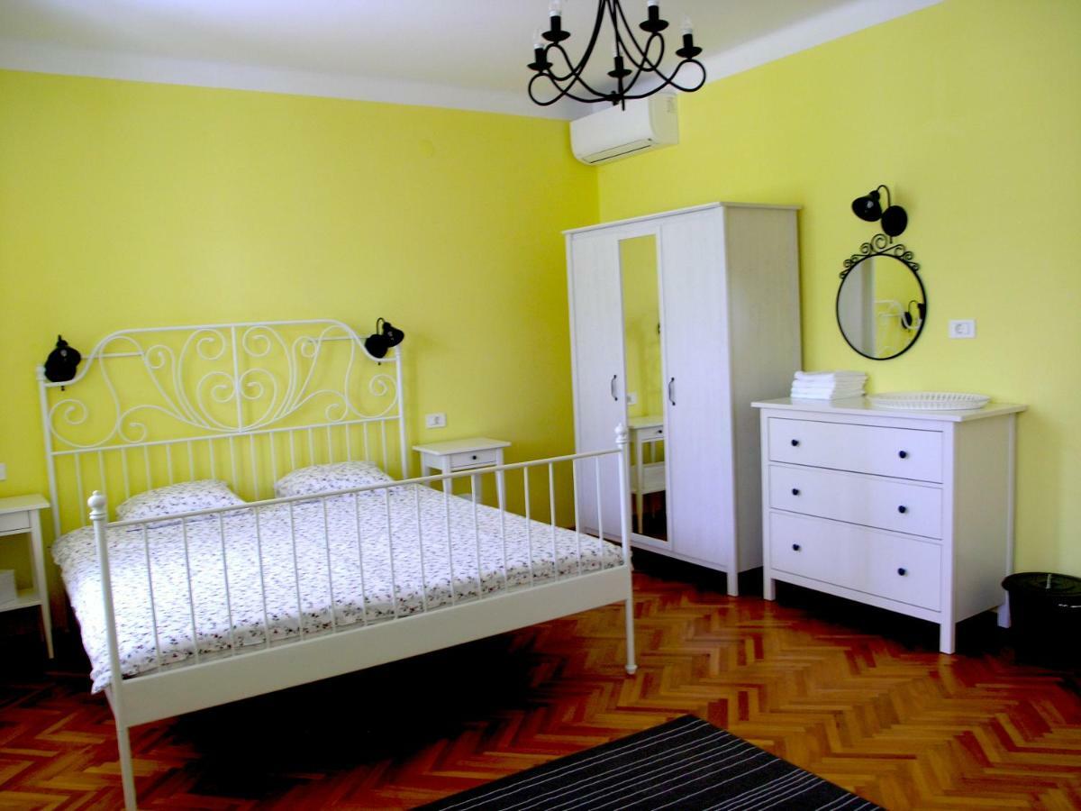 Holiday Home Lija Center Rab Town Eksteriør bilde